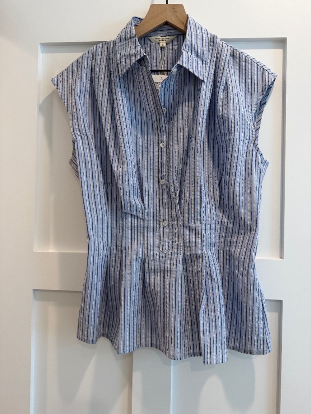 NWT MAX STUDIO Pinstripe Pleated Sleeveless Shirt Medium